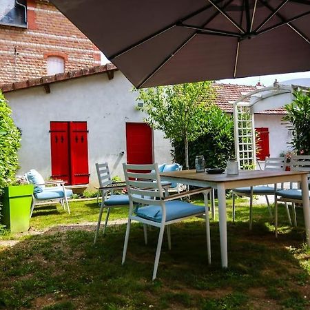 F3 80 M2 Longere Plain Pied Au Centre Auxonne. Villa Екстериор снимка