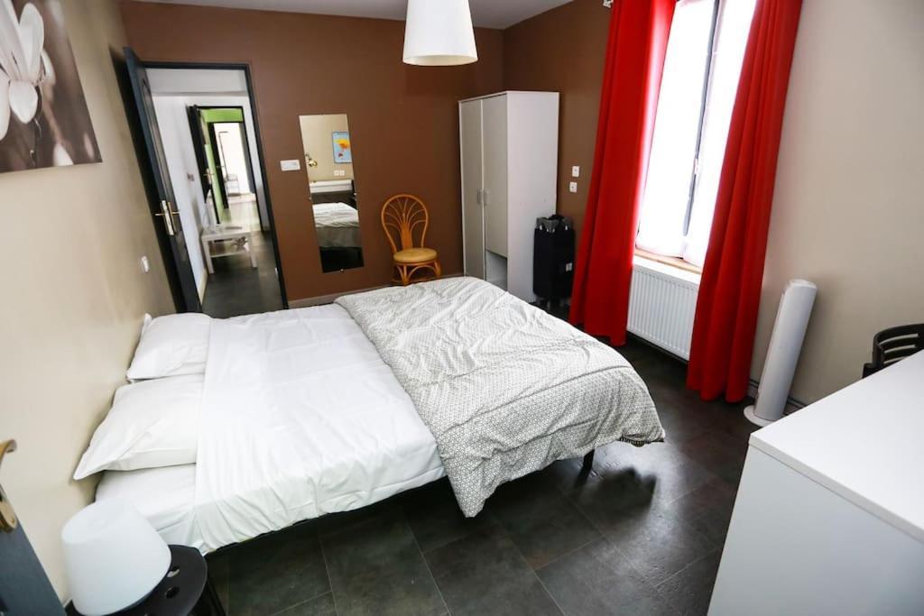 F3 80 M2 Longere Plain Pied Au Centre Auxonne. Villa Екстериор снимка